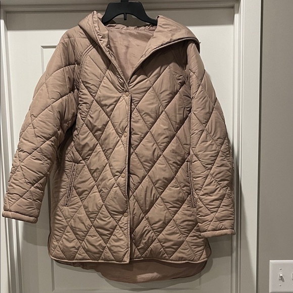 Jackets & Blazers - Women's Quilted Tan Jacket